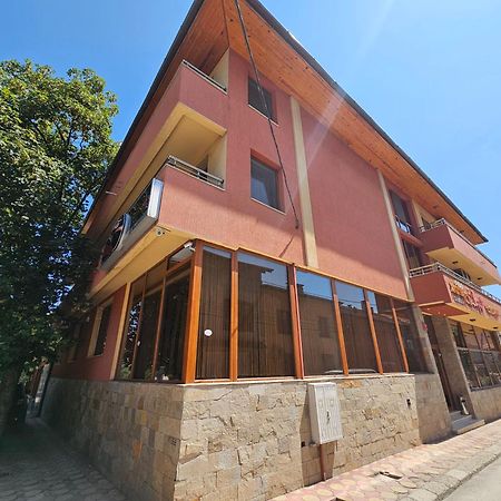 Family Hotel Jeri Welingrad Exterior foto