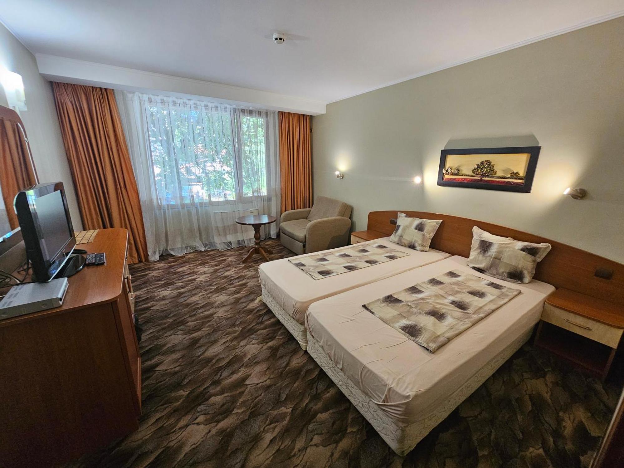 Family Hotel Jeri Welingrad Exterior foto